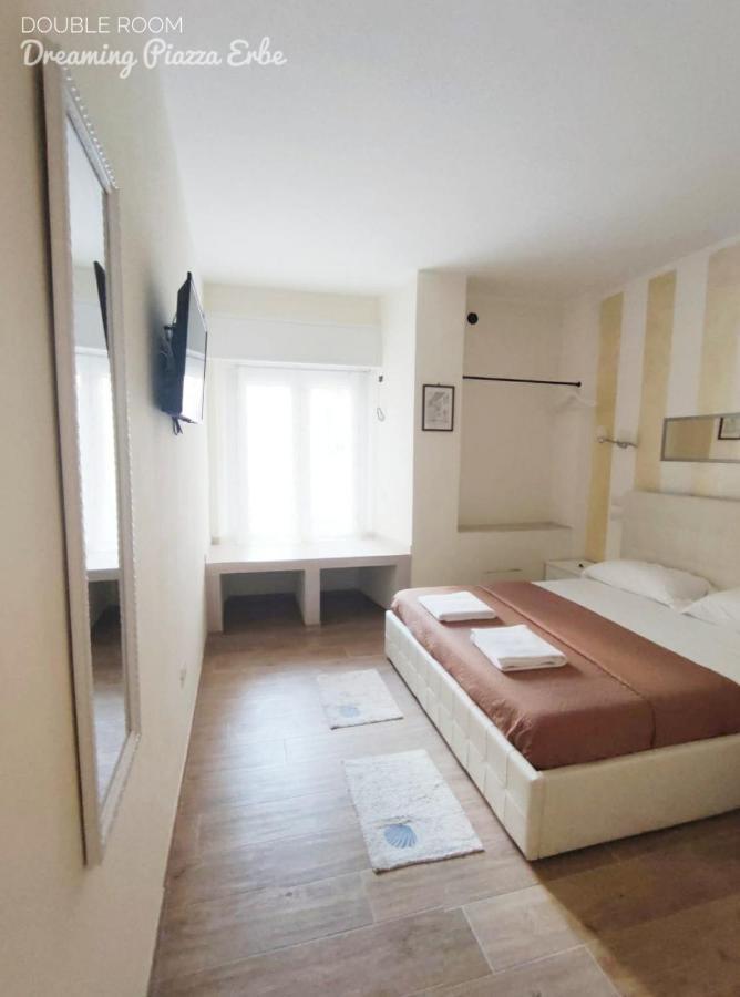 Dreaming Piazza Erbe Rooms ヴェローナ エクステリア 写真