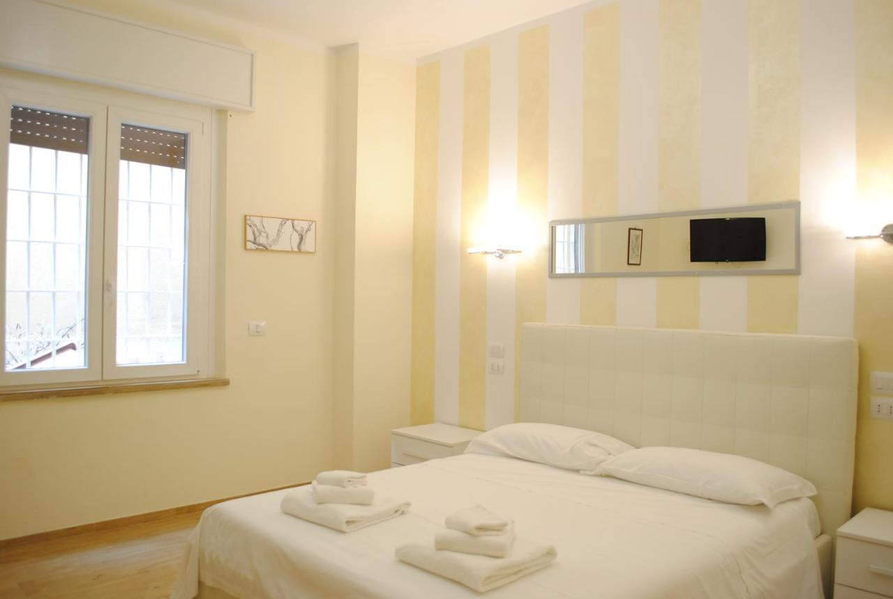 Dreaming Piazza Erbe Rooms ヴェローナ エクステリア 写真