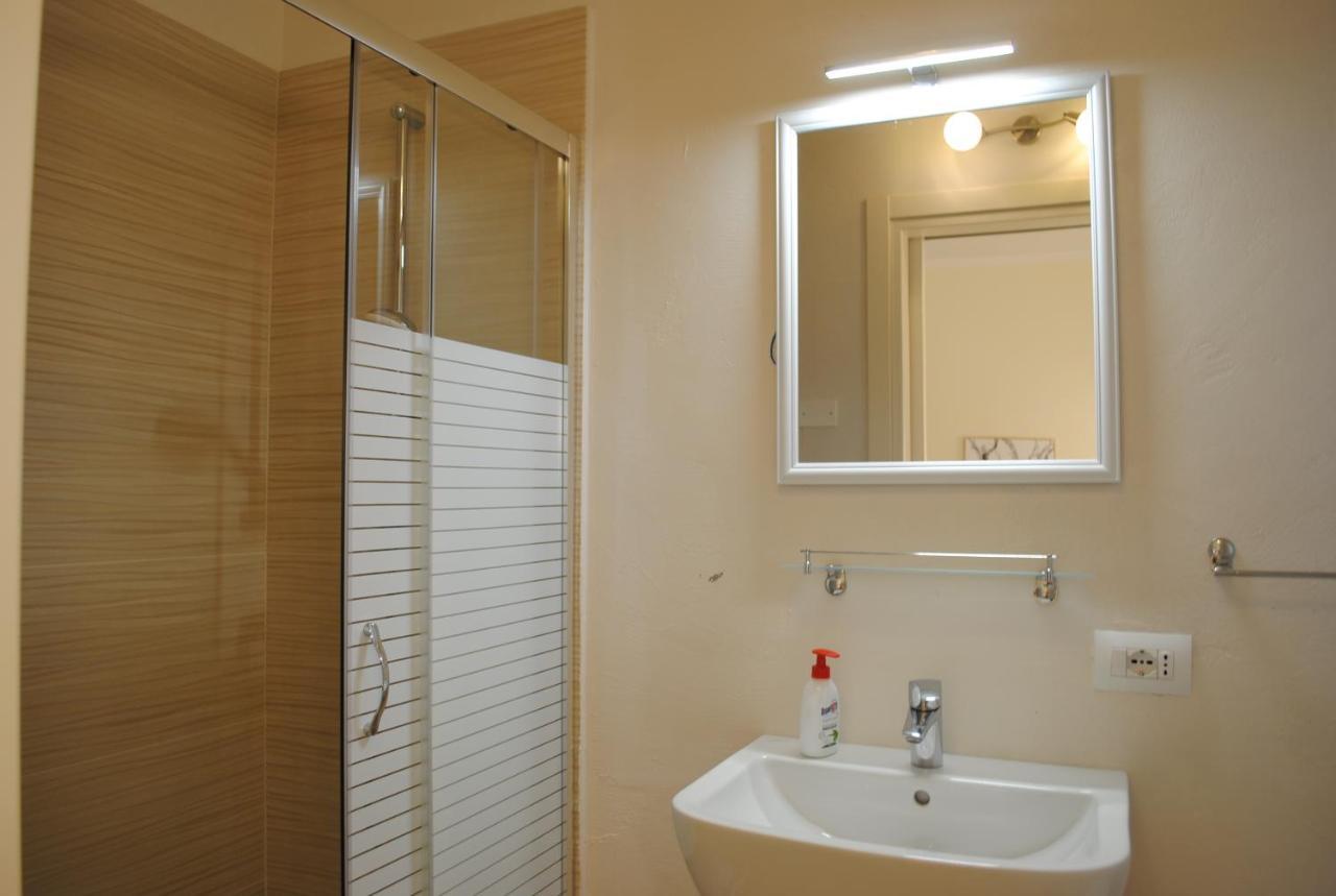 Dreaming Piazza Erbe Rooms ヴェローナ エクステリア 写真